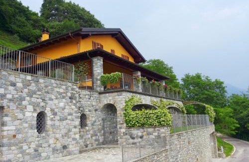 Vercana House | Villa VaLuRi: Breathtaking Lake Como Views & Pet Friendly