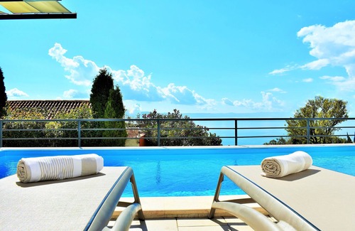 Podgora Villa | Villa Vedran: Oceanfront Retreat with Relaxing Views