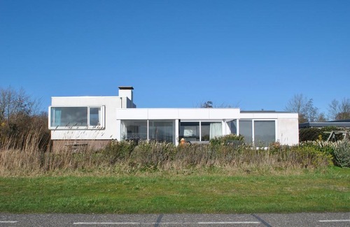 Kamperland Villa | Elegant Villa Veerse Meer: Pet & Child Friendly Retreat
