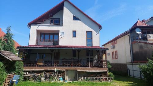 Svalyava House | Villa Verde Зелена вілла