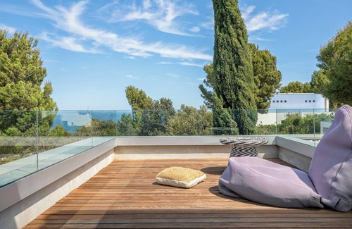Begur Villa | Villa Verde - Modern Family-Friendly Retreat in Begur