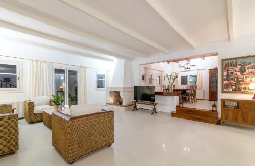 Vasilikos Villa | Villa Verdi - Family Oasis with Ocean View and Spa