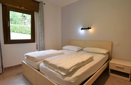 Vesta House | Outstanding Villa Vesta: Oceanfront Retreat with Spa & Views