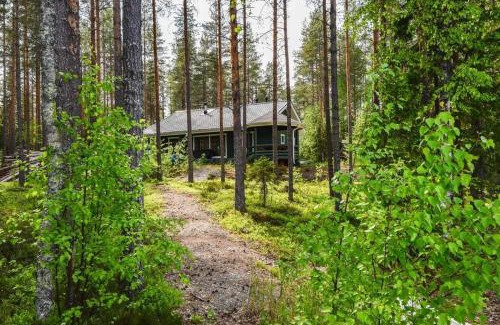 Vaatanen Villa | Kid-Friendly Retreat at Villa Classic with High Guest Ratings
