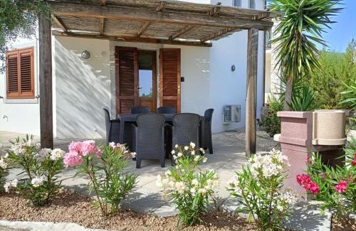 Badesi House | Discover Villa Vigna: 4-Star Escape with Pool & Family Fun