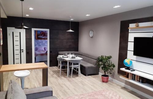 Truskavets Apartment | Exceptional Villa Viktor: Child-Friendly Retreat Rated 9.9