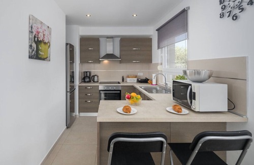 Kastelir Villa | Villa Viktoria: Family-Friendly Retreat with Private Pool