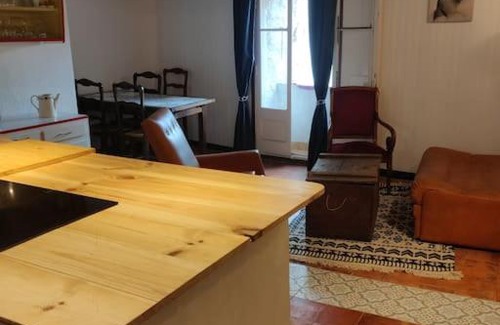 Padern House | Discover Villa Vilata in Padern - Family-Friendly Retreat