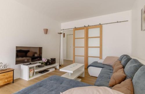 Les Sables d'Olonne Villa | Pet-Friendly Villa Les Cygnes with Pool & Kitchen Amenities