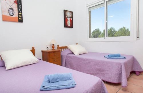 Les Tres Cales Villa | Pet-Friendly Villa Mimosa I with Pool & Family Amenities