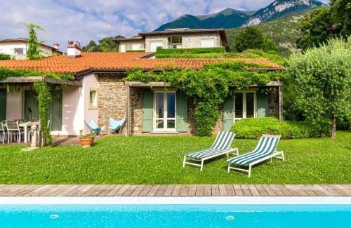 Cadenabbia Villa | Unforgettable Villa Ulivo: Top-Rated & Pet Friendly Retreat