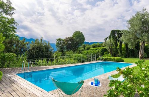 Cadenabbia Villa | Unforgettable Villa Ulivo: Top-Rated & Pet Friendly Retreat