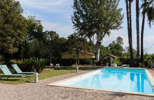 Lake Bracciano Villa | Elegant Villa Valentina: 4-Star Retreat with Pool Access