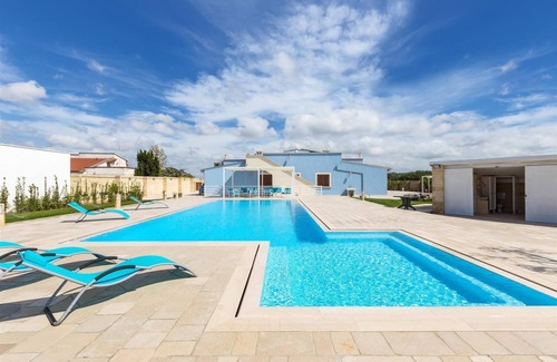 Ruffano Villa | Villa Vincenti: Guest Rated 10/10 with Pool & Dining
