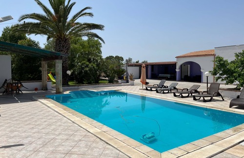 Tiggiano Villa | Relax at Villa Viola with Private Pool in Tiggiano