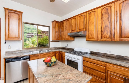 El Ocotal House | Villa Vista De Oro: Ocean View Retreat with Private Pool