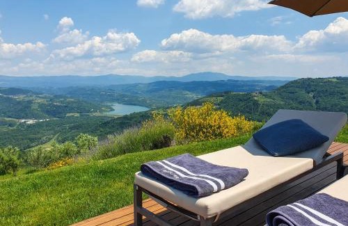 Zamask Villa | Experience Villa Vista Zamask: Pet-Friendly Oceanfront Retreat