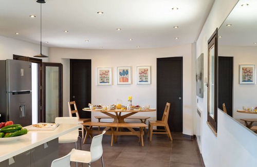 Gratteri Villa | Inviting Villa with Pool and Bay Views in Palermo