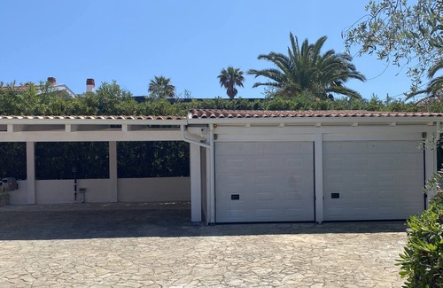 Defensola House | Villa Vittoria Vieste: Private Residence with Ocean View Pool