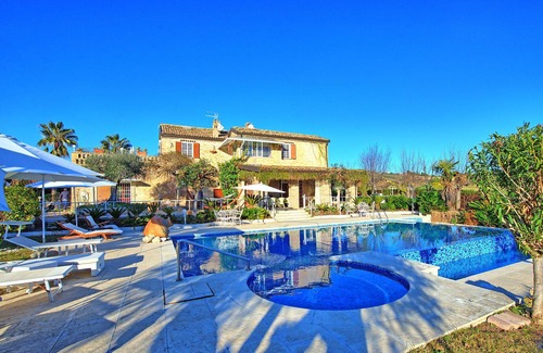 Colonnella Villa | Villa Vittoria: Private Pool Retreat Near the Sea in Abruzzo