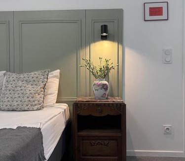Limoges House | Discover Villa Vlas - Top-Rated Stay in Limoges