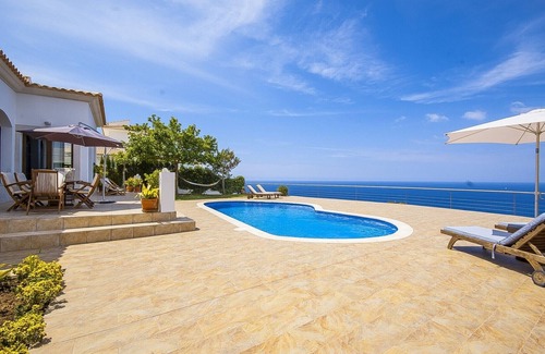 Sa Torre Villa | Villa Voramar: Ocean View Retreat with Private Pool & Spa