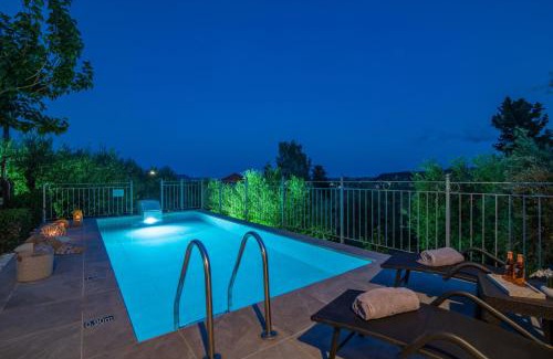Agia Marina House | Villa Vrisi: Oceanfront Escape with Pool and High Ratings