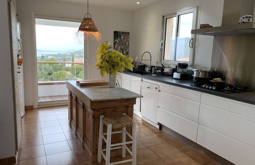 Portigliolo House | Villa with Breathtaking Views, Steps from Portigliolo Beach