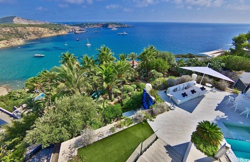 Ibiza Island Villa | Villa with Ocean View & Private Pool in Porroig