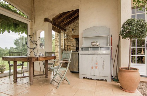 Saint-Bonnet-la-Riviere Villa | Inviting Villa with Pool and Exceptional 9.8 Rating