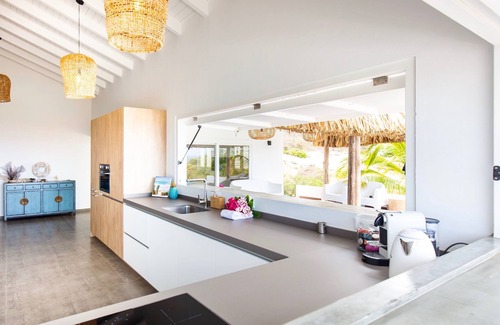 St. Marie Villa | Idyllic Villa with Private Pool & Ocean Views near Beach
