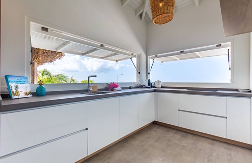 St. Marie Villa | Idyllic Villa with Private Pool & Ocean Views near Beach