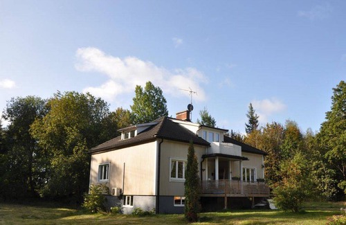 Holmsjo House | Pet-Friendly Villa Waldblick in Scenic Holmsjö