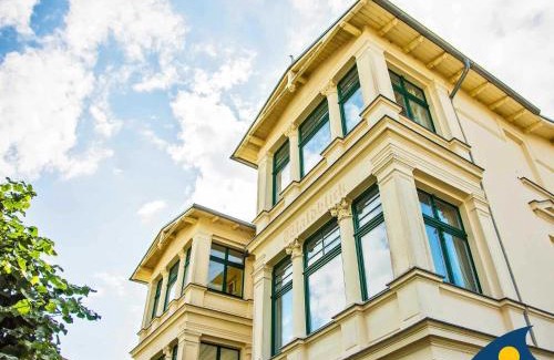 Seebad Bansin Apartment | Relaxing Villa Waldblick: Spa and Hot Tub Retreat