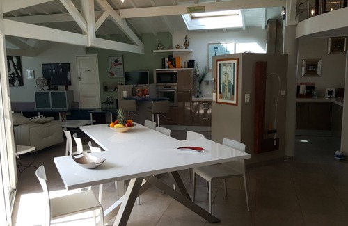 Ciboure House | Idyllic Villa with Warmed Pool & Ocean View in Ciboure