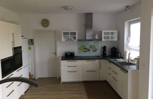 Trent Villa | Villa Weißer Schwan: Oceanfront Family Retreat