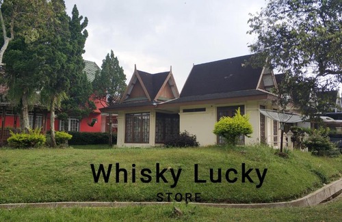 Cipanas Villa | Enjoy Family-Friendly Comfort at Villa WhiskyLucky411
