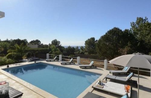 Sant Josep de sa Talaia House | Relaxing Villa with Pool and Sea Views, Pet & Child Friendly