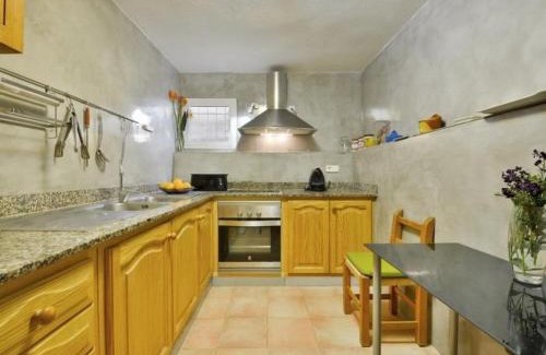 Sant Josep de sa Talaia House | Relaxing Villa with Pool and Sea Views, Pet & Child Friendly