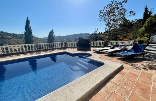 Competa Villa | Elegant Villa with Private Pool, Perfect for Family Retreats