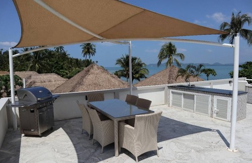 Ko Chang Villa | Relax at Our Villa Featuring a Hot Tub and Pool Access