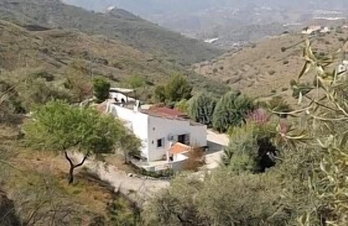 Canillas de Aceituno Villa | Villa With Private Pool & Astonishing Mountain Views, Just 20 Mins. From The Sea