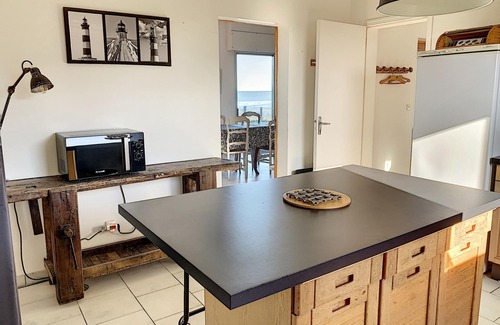 Saint-Pair-sur-Mer House | Villa Saint-Pair-sur-Mer: Ideal Family Retreat with Spa