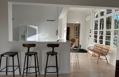 Pyla-sur-Mer House | Elegant Villa with Heated Pool Just Steps from the Dune