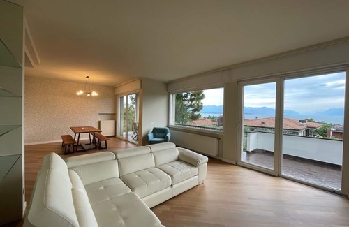 Desenzano del Garda Villa | Villa with Breathtaking Views Overlooking Lake Garda