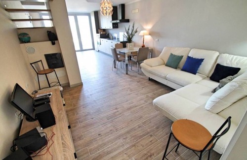 Pescia Romana Other | Relaxing Villa with Hot Tub and Family-Friendly Atmosphere