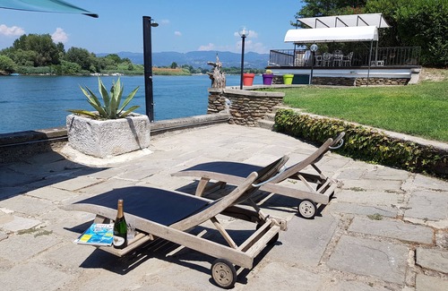 Ameglia Villa | Idyllic Villa with Jetty by the Magra River