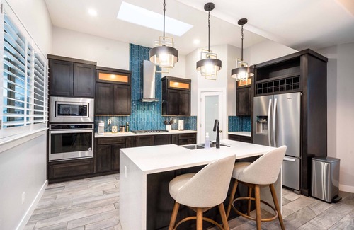 Chamberino Villa | Inviting Villa with Master Suite Near Shopping and Amenities