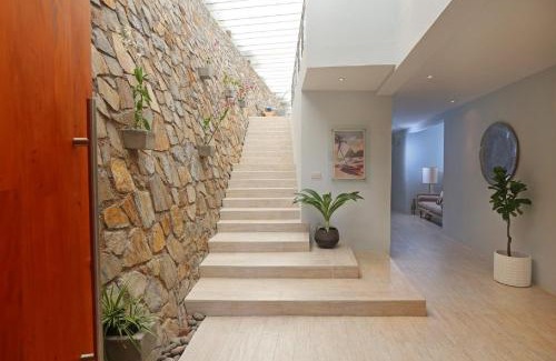 Bois d'Orange Apartment | Ocean View Villa with Infinity Pool Perfect for Families