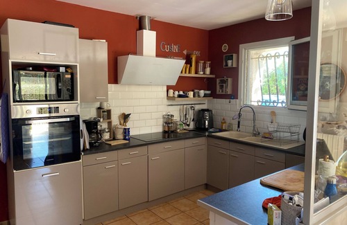 Thezan-les-Beziers Villa | Villa with private pool